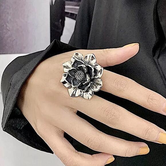 STERLING SILVER ADJUSTABLE RESIZABLE BIG FLOWER STATEMENT RINGS - Picture 3 of 10